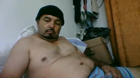 oscarjhe3512 online show from 06/06/26, 02:05