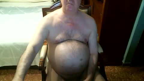 Snapshot of oscarw chatting on 07/01/26, 03:45 Oscar online show from 07/01/26, 03:45