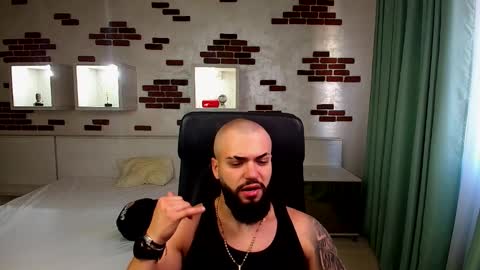 OscarWills online show from 05/18/26, 04:18