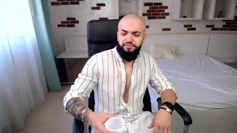 OscarWills online show from 05/24/26, 05:01