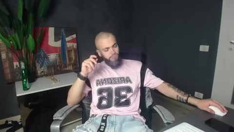 OscarWills online show from 06/14/26, 05:31