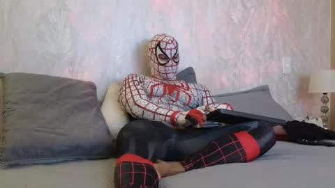 Snapshot of osher_cox chatting on 11/01/25, 02:46 osher_cox online show from 11/01/25, 02:46