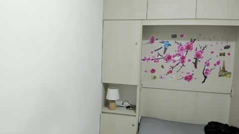 oshun_444 online show from 04/08/26, 12:05