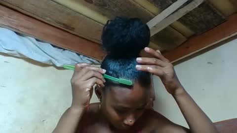 Snapshot of osinaa chatting on 04/01/26, 01:52 osinaa online show from 04/01/26, 01:52