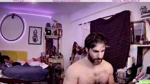 Snapshot of osito_blanco chatting on 06/23/26, 09:13 Osito Blanco online show from 06/23/26, 09:13