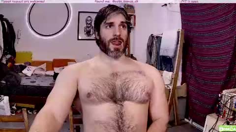 Snapshot of osito_blanco chatting on 07/22/26, 09:39 Osito Blanco online show from 07/22/26, 09:39