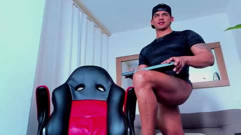 Oskar Ford NEW ACCOUNT online show from 03/04/25, 04:20