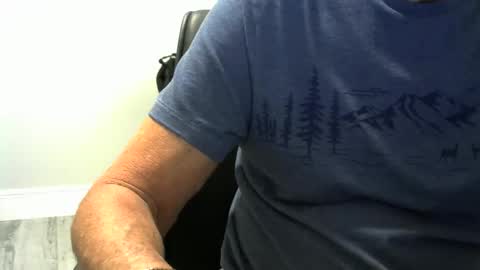 Ossi online show from 12/16/25, 12:04