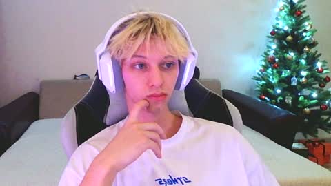 Ostin online show from 01/08/25, 03:50