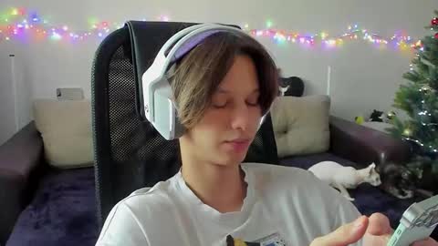 Ostin online show from 12/14/25, 07:47