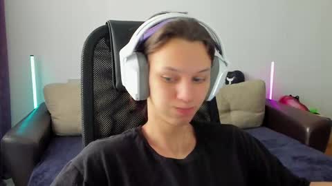 Ostin online show from 03/02/26, 04:58