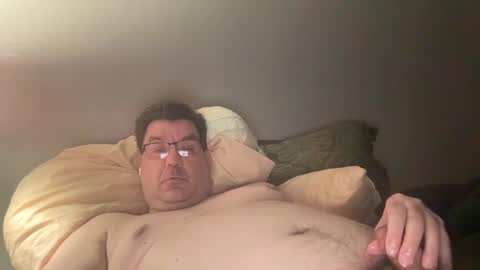 Snapshot of otter916 chatting on 02/15/25, 07:27 otter916 online show from 02/15/25, 07:27