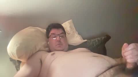 Snapshot of otter916 chatting on 02/18/25, 06:37 otter916 online show from 02/18/25, 06:37