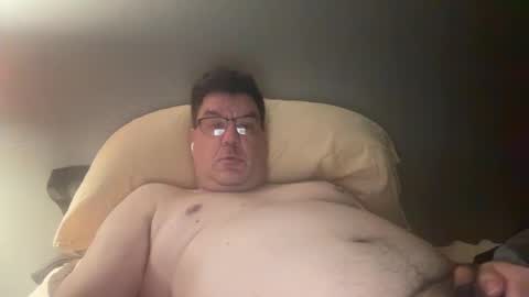 Snapshot of otter916 chatting on 09/29/25, 02:38 otter916 online show from 09/29/25, 02:38