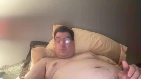 Snapshot of otter916 chatting on 10/04/25, 03:37 otter916 online show from 10/04/25, 03:37