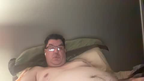 Snapshot of otter916 chatting on 11/13/25, 07:40 otter916 online show from 11/13/25, 07:40