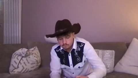 otter_and_another online show from 03/22/26, 03:43