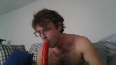 Snapshot of otterina2463 chatting on 12/18/25, 06:14 otterina2463 online show from 12/18/25, 06:14