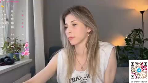 Anne online show from 06/19/26, 05:06