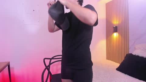 Otto Andrew online show from 04/17/26, 07:55