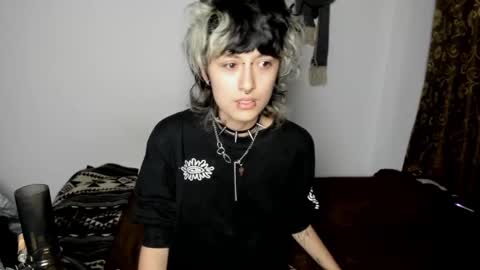 Otto 3 online show from 02/26/25, 03:53