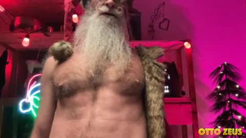 Snapshot of ottozeus chatting on 12/26/24, 04:32 Otto Zeus online show from 12/26/24, 04:32