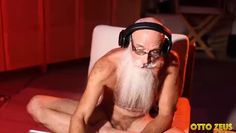 Otto Zeus online show from 07/19/26, 05:11