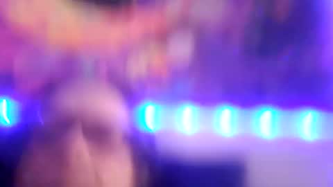 ou8124824 online show from 09/15/25, 06:46