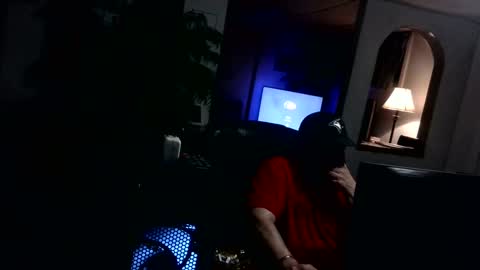 Snapshot of ouiostie chatting on 12/29/24, 10:01 Vraiment la online show from 12/29/24, 10:01