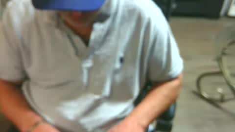 Snapshot of ouiostie chatting on 11/05/25, 08:53 Vraiment la online show from 11/05/25, 08:53