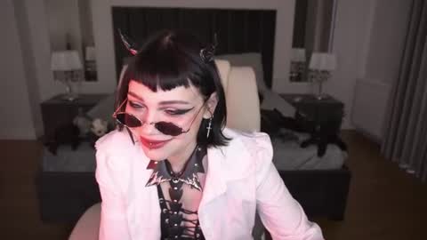 outfitobsession online show from 07/05/26, 03:41