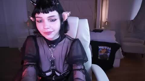 outfitobsession online show from 07/09/26, 02:32