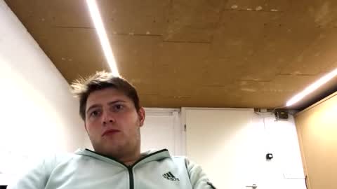 outflayd online show from 12/19/25, 11:01