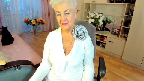 Alla online show from 02/02/26, 01:32