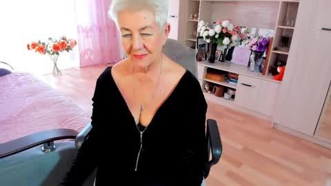 Alla online show from 04/10/26, 09:25