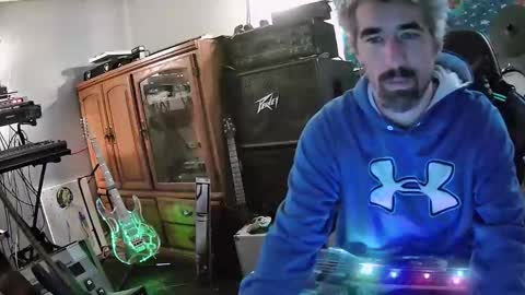 WhiteDaddyCream online show from 10/21/25, 07:47