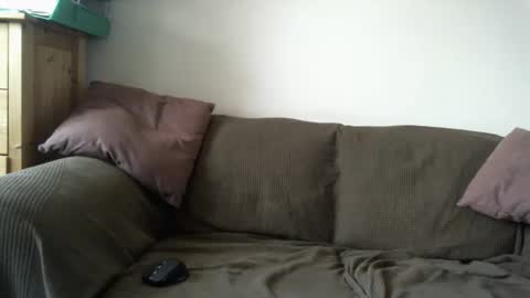 Snapshot of ovoplays chatting on 09/24/25, 11:35 Chloeeee xxx online show from 09/24/25, 11:35