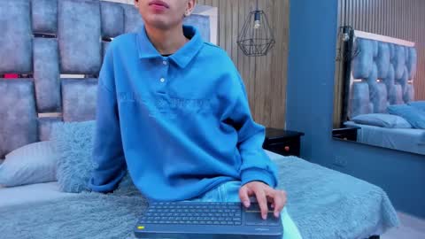 Owen Johnson online show from 11/30/25, 11:47