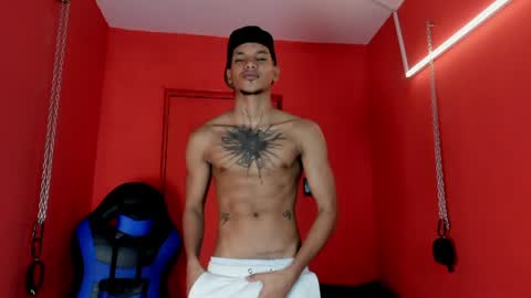 Snapshot of owen_blaze3 chatting on 05/09/26, 03:45 owen blaze online show from 05/09/26, 03:45