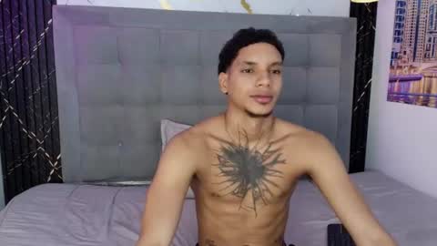 owen blaze online show from 06/26/26, 03:44
