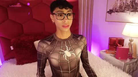 Owen online show from 04/09/26, 03:17