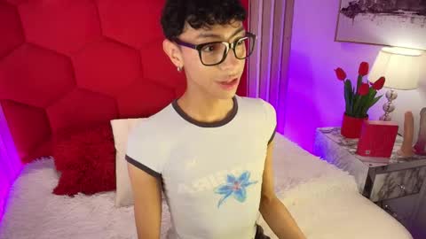 Owen online show from 04/18/26, 03:10