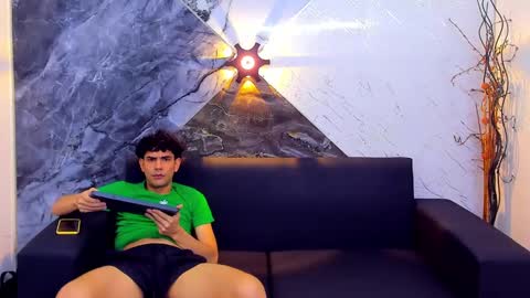 owen_mccarthy online show from 01/25/25, 03:51