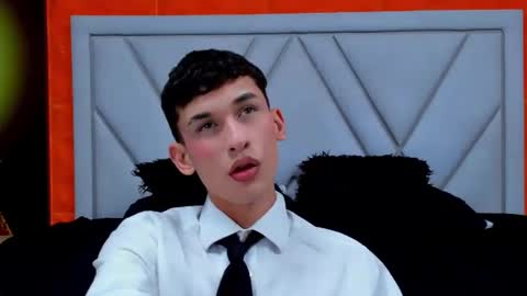 owen_stone1 online show from 02/14/26, 11:45