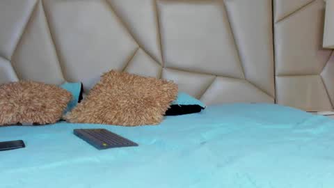 owen_stone1 online show from 02/24/26, 11:36