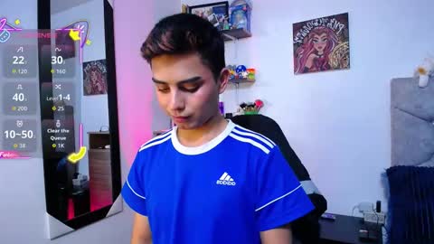 Owen  Independent model  online show from 03/16/26, 06:17