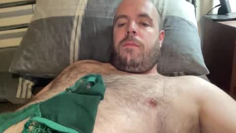 Snapshot of owenfn2 chatting on 09/16/25, 06:14 Owen2022 online show from 09/16/25, 06:14