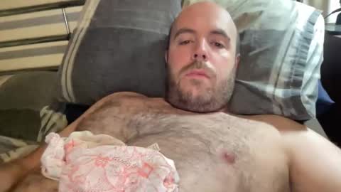 Snapshot of owenfn2 chatting on 09/25/25, 06:17 Owen2022 online show from 09/25/25, 06:17