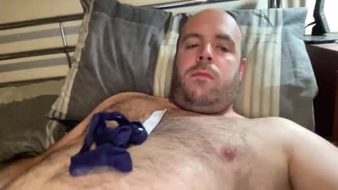 Snapshot of owenfn2 chatting on 11/06/25, 07:31 Owen2022 online show from 11/06/25, 07:31