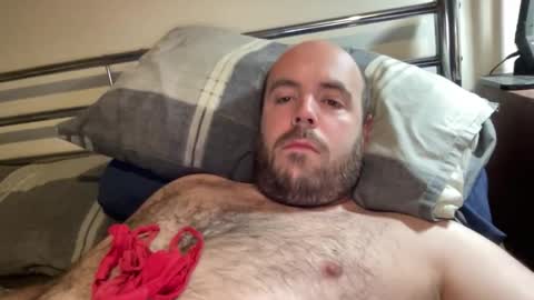 Snapshot of owenfn2 chatting on 11/19/25, 07:19 Owen2022 online show from 11/19/25, 07:19